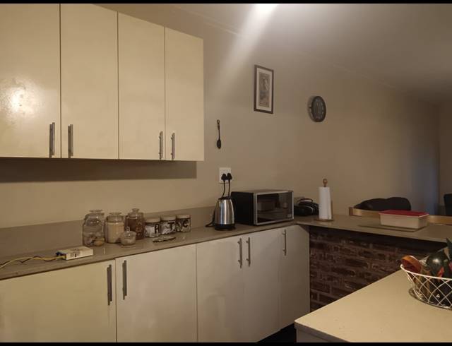 2.5 BEDROOM FLAT TO LET IN UMBILO
